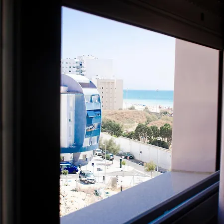 Neptuno & Parking By Cadiz4rentals Apartment