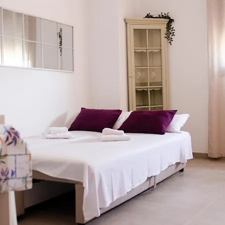 Neptuno & Parking By Cadiz4rentals * Cadiz