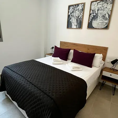 Neptuno & Parking By Cadiz4rentals *